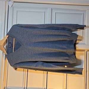 Brooks Brothers Saxxon Wool V Neck Pullover Lightweight Sweater